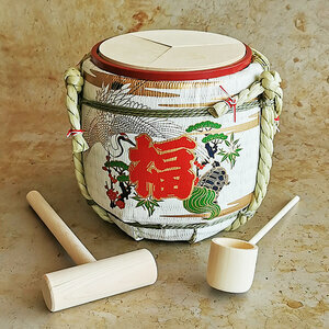 SET TONNEAU KAGAMI-BIRAKI SHOCHIKUBAI 720ml      SET TONNEAU KAGAMI-BIRAKI SHOCHIKUBAI 720ml